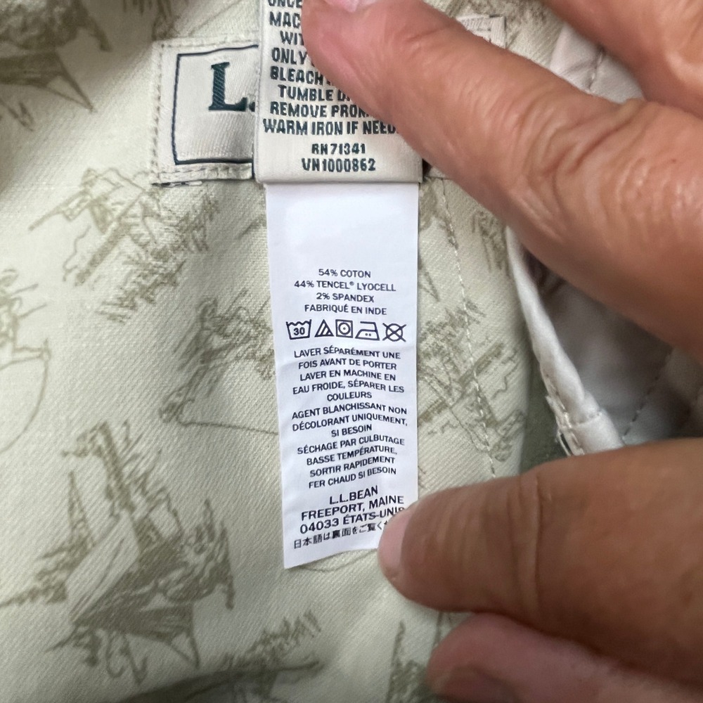 LL Bean Shorts Mens 33 Cream White Classic Fit Flat Front Stretch Waistband NEW - Picture 12 of 16